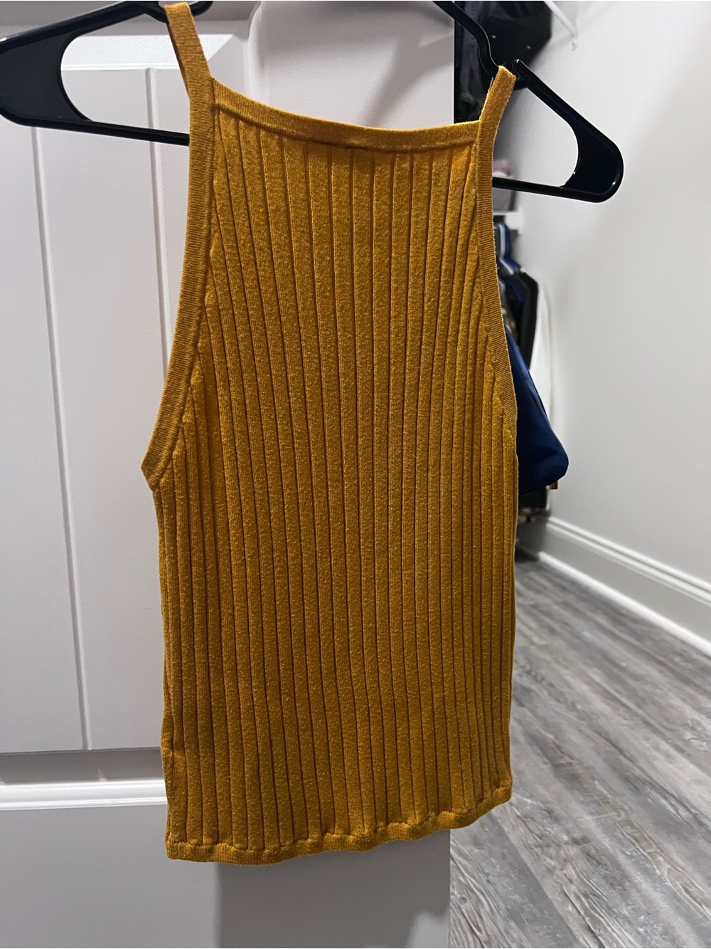 H&M Ribbed Mustard Halter Tank Top - Picture 5 of 6